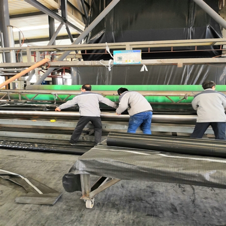 乌鲁木齐0.4厚聚乙烯膜,0.4mm厚隔离膜,40丝塑料薄膜,0.4PE防水膜