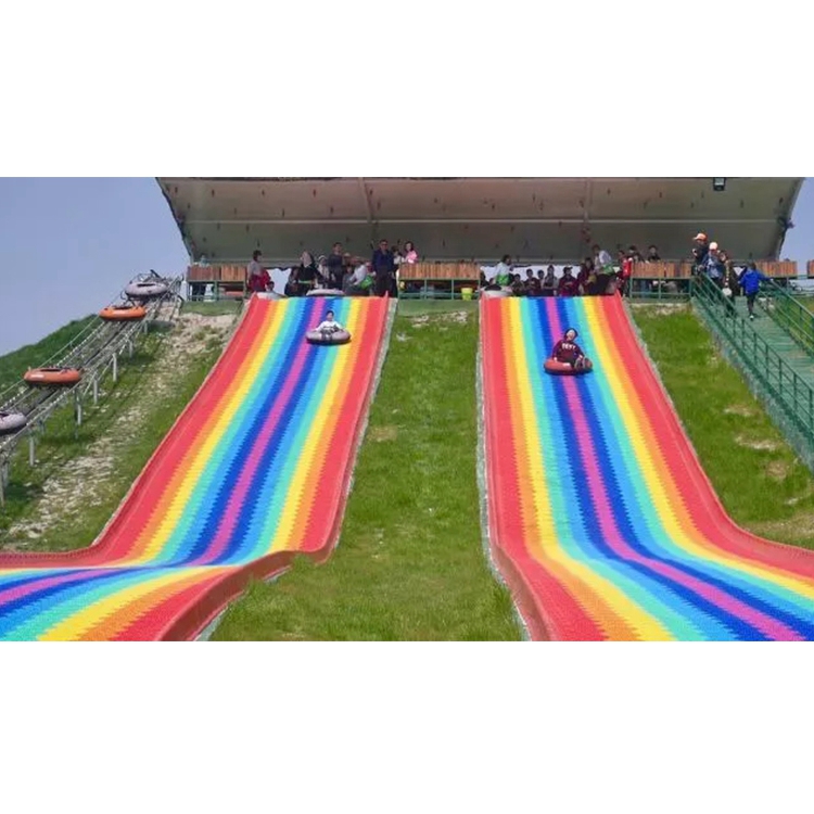 欢迎来电咨询 松川七彩滑草   游乐设备 七彩滑草 专业生产