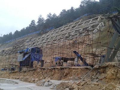 河南边坡锚杆支护清包工价格河南边坡施工队伍