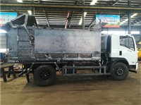 有机肥厂专用拉粪车-装载10吨12吨粪便粪污运输车报价
