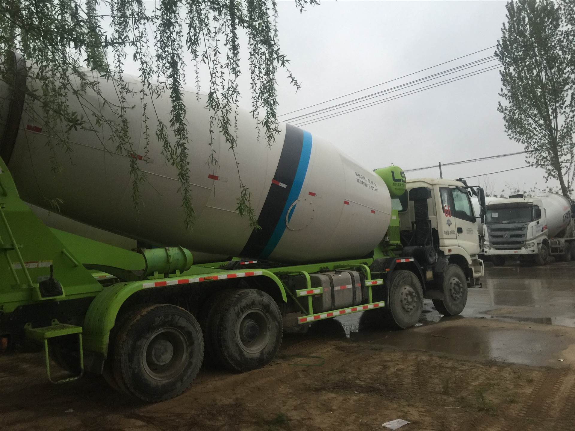 促销二手欧曼混凝土搅拌车 二手搅拌车 22方