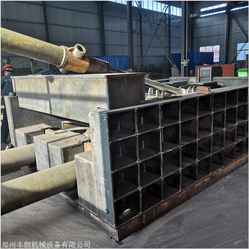 160吨金属成型设备 废铜压块机 车架子打包机 铁锅压块机