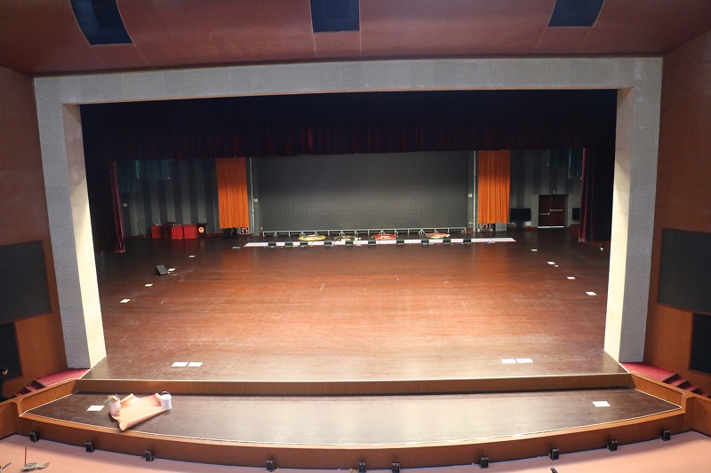 昊康体育木地板厂家 舞台场地运动木地板