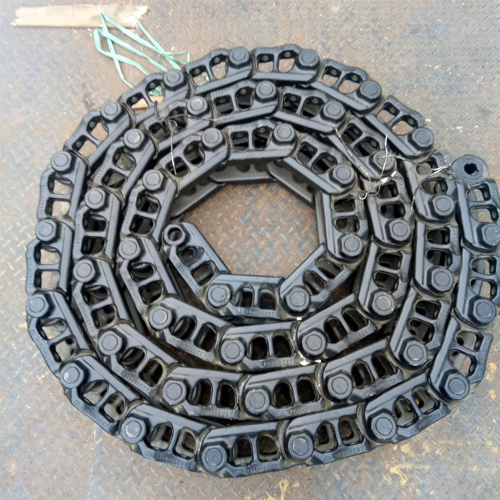 推土机链条生产厂家山推推土机链条供应链条型号大全经久耐用