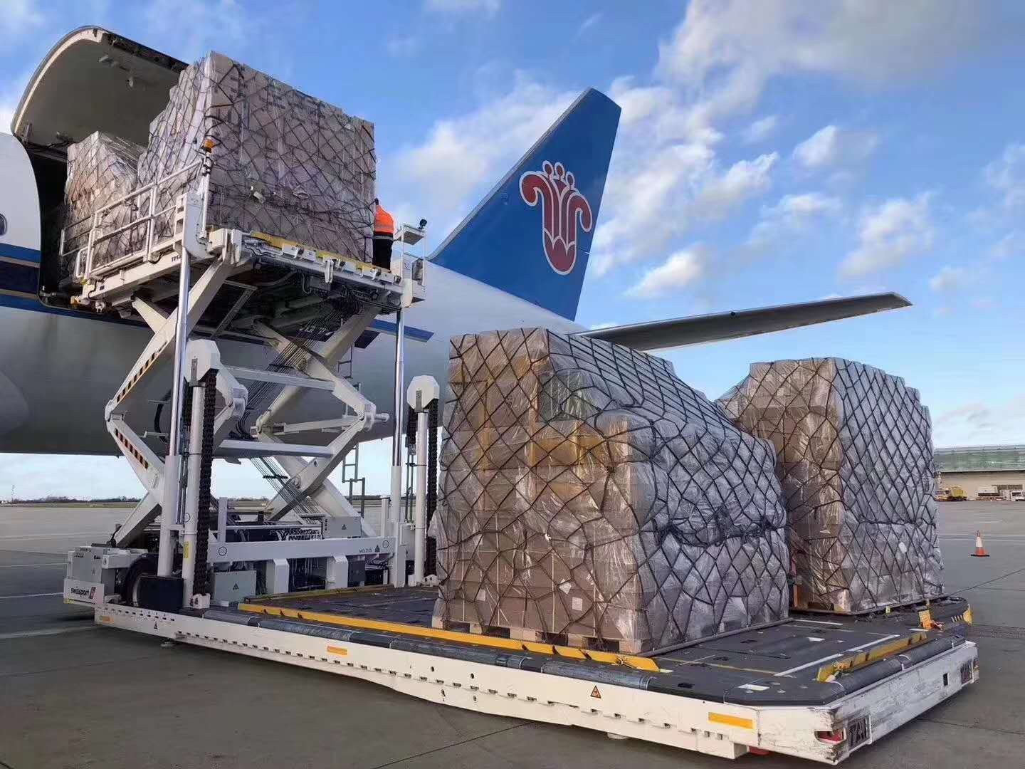 呼吸机出口空运订舱要求