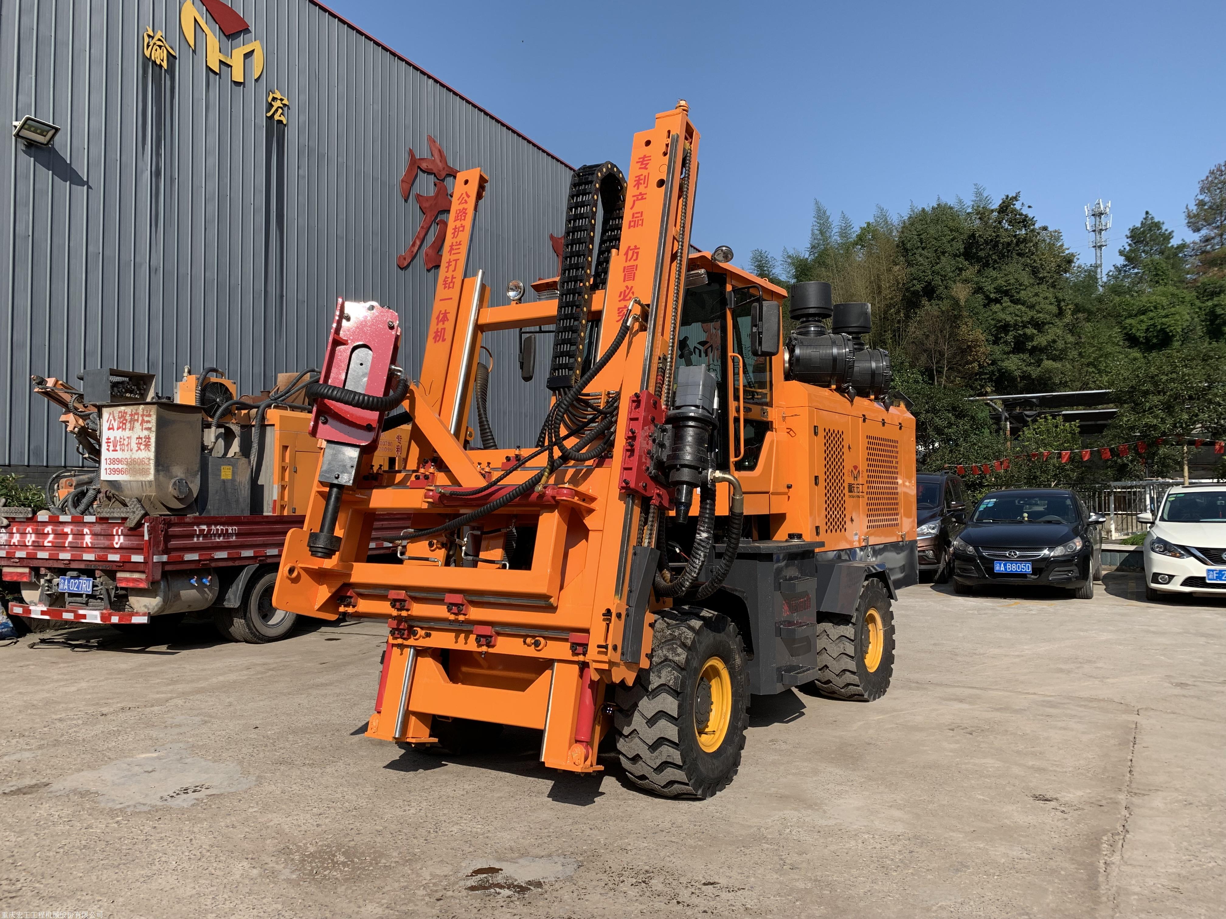 护栏板钻孔机_高速路护栏打桩机_护栏立柱钻孔机_护栏打拔一体机