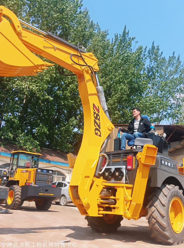 两头忙_公司相册_宁津县龙拓工程机械销售中心 - 搜了网