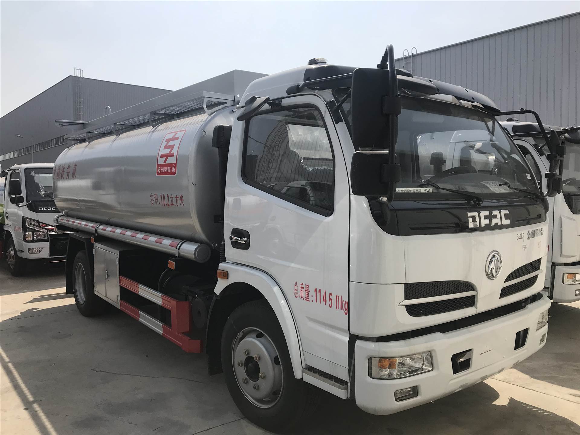 东风8吨小型流动加油车2020新规价格现车遂宁