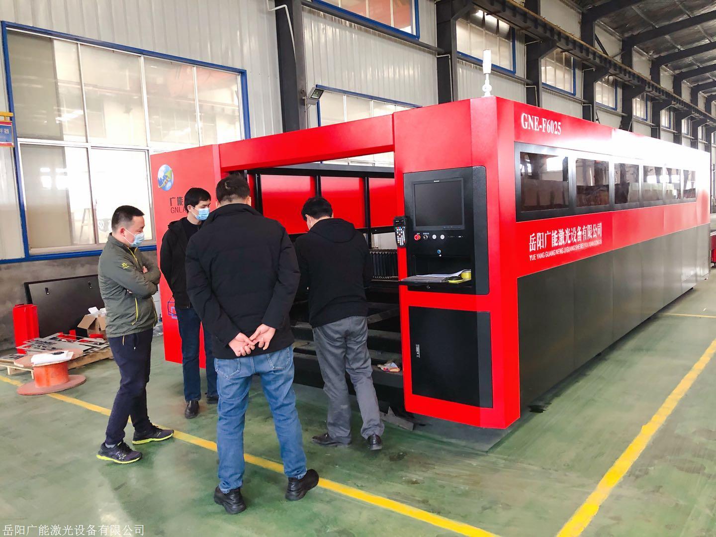 管板兩用激光切割機 板材光纖激光切割機3000W光纖激光切割機