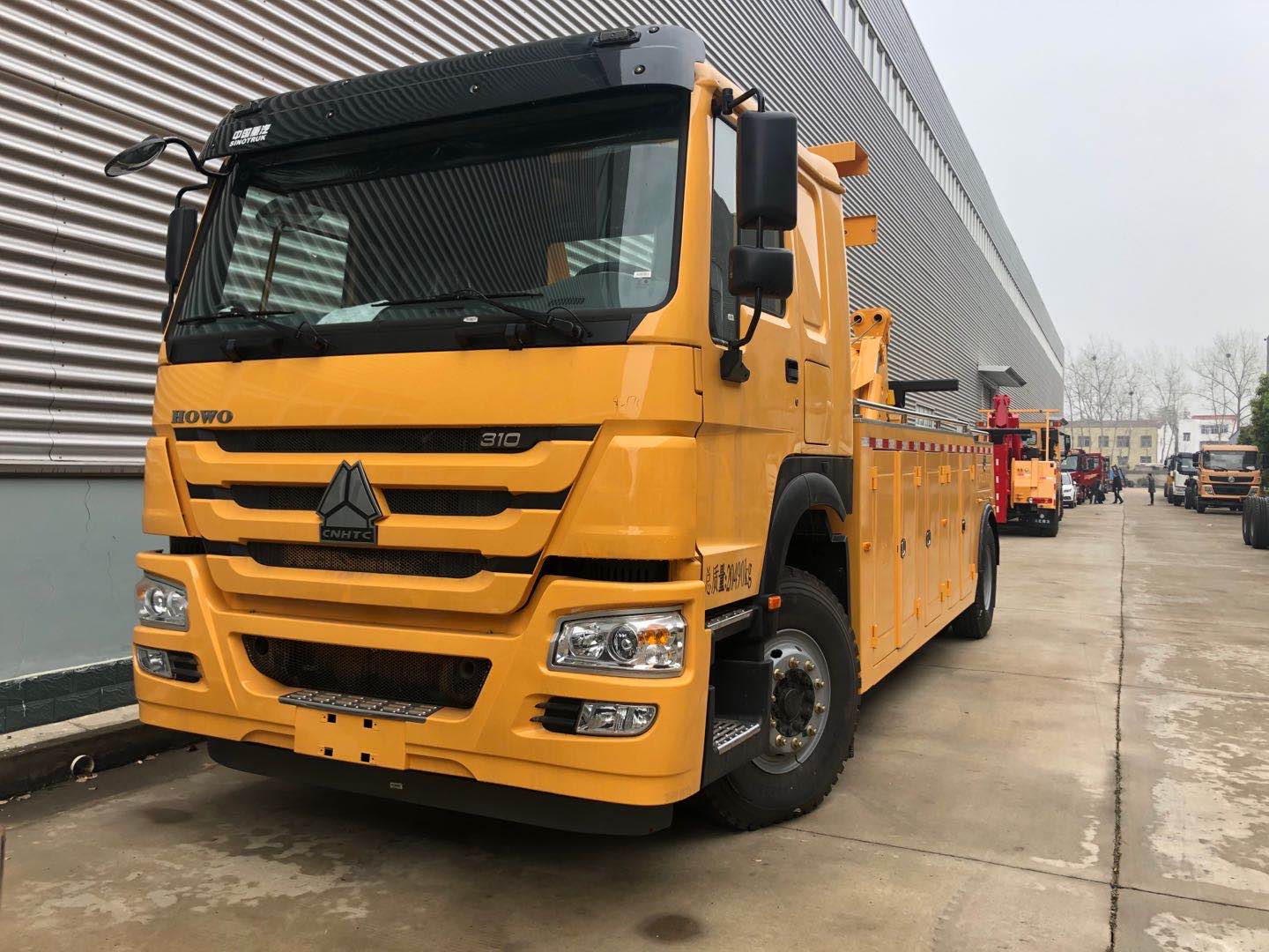 大型救援拖车重汽豪沃单桥16吨拖吊连体清障车