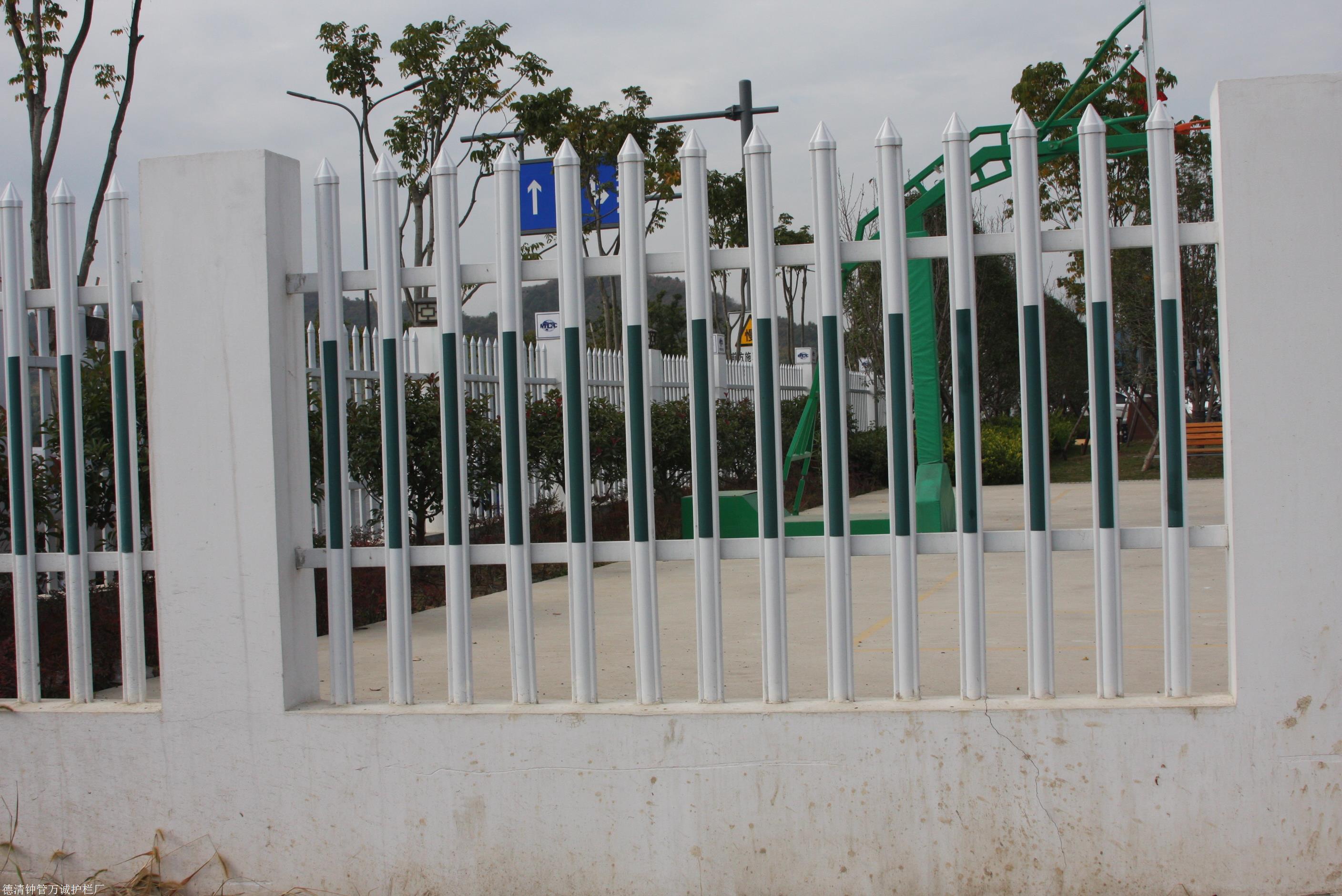 阜阳小区围墙护栏pvc护栏介绍可加工定制