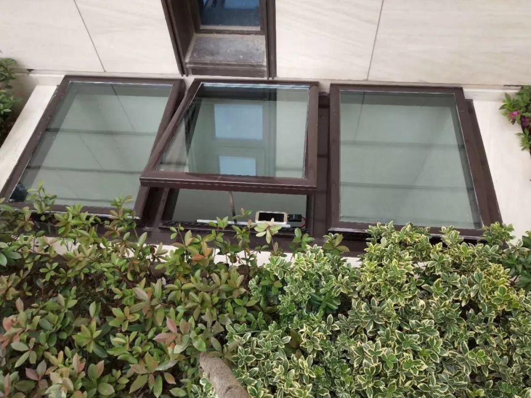 绍兴金政企业地下室采光窗系统门窗工程