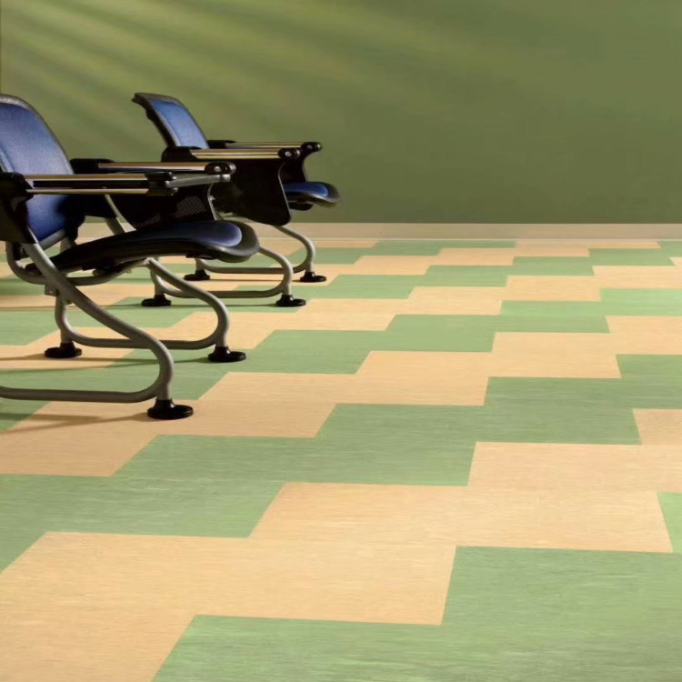 教室用塑胶地板 学校教室卷材地板