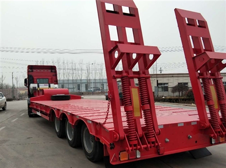 四线八轴低平板半挂车公告型号尺寸及价格南宁