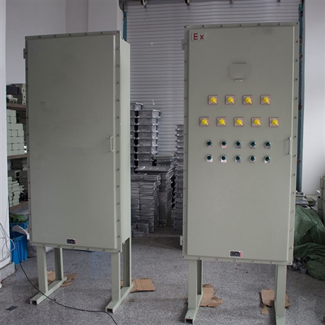 落地式防爆配电箱柜12路价格