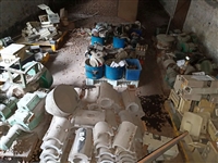 中堂服装设备回收，附近配电柜回收，高价金属设备回收