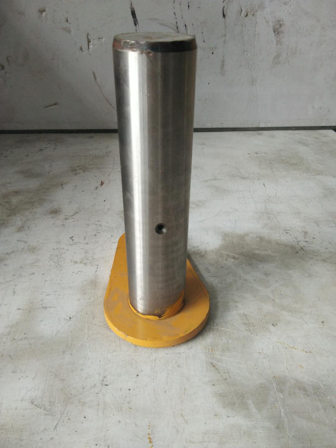 装载机配件 济宁长虹 铲斗下销轴11d0138 柳工装载机clg862-6