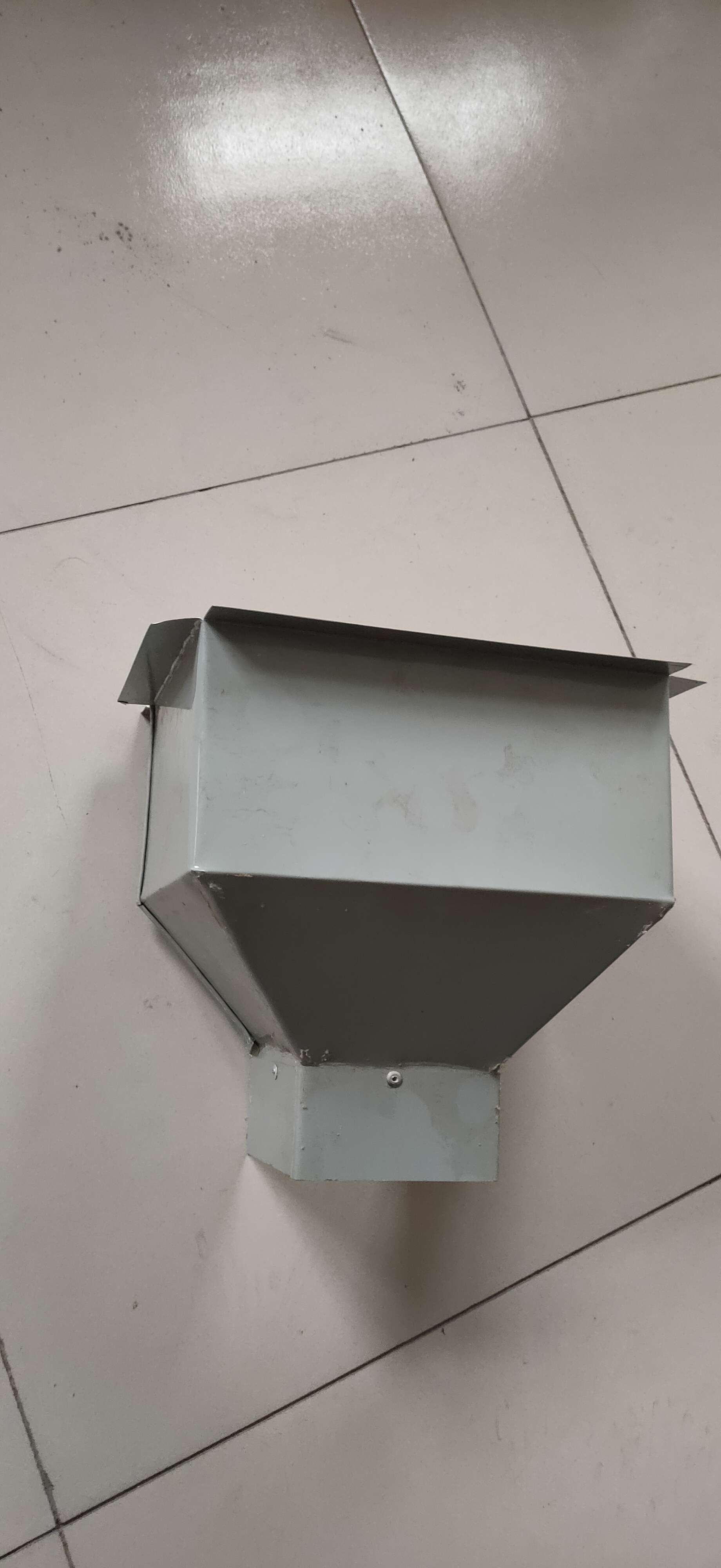 支持定制 质量保证 彩钢落水管 落水斗