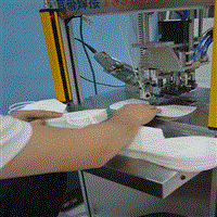 N95耳线自动焊接机直销,找批量点焊机厂家，1台可代替4人