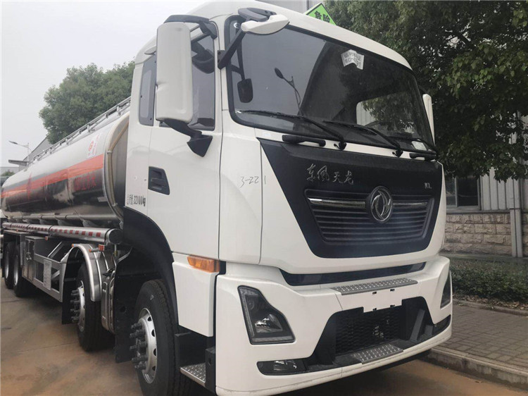 东风天龙25吨油罐车 运油车
