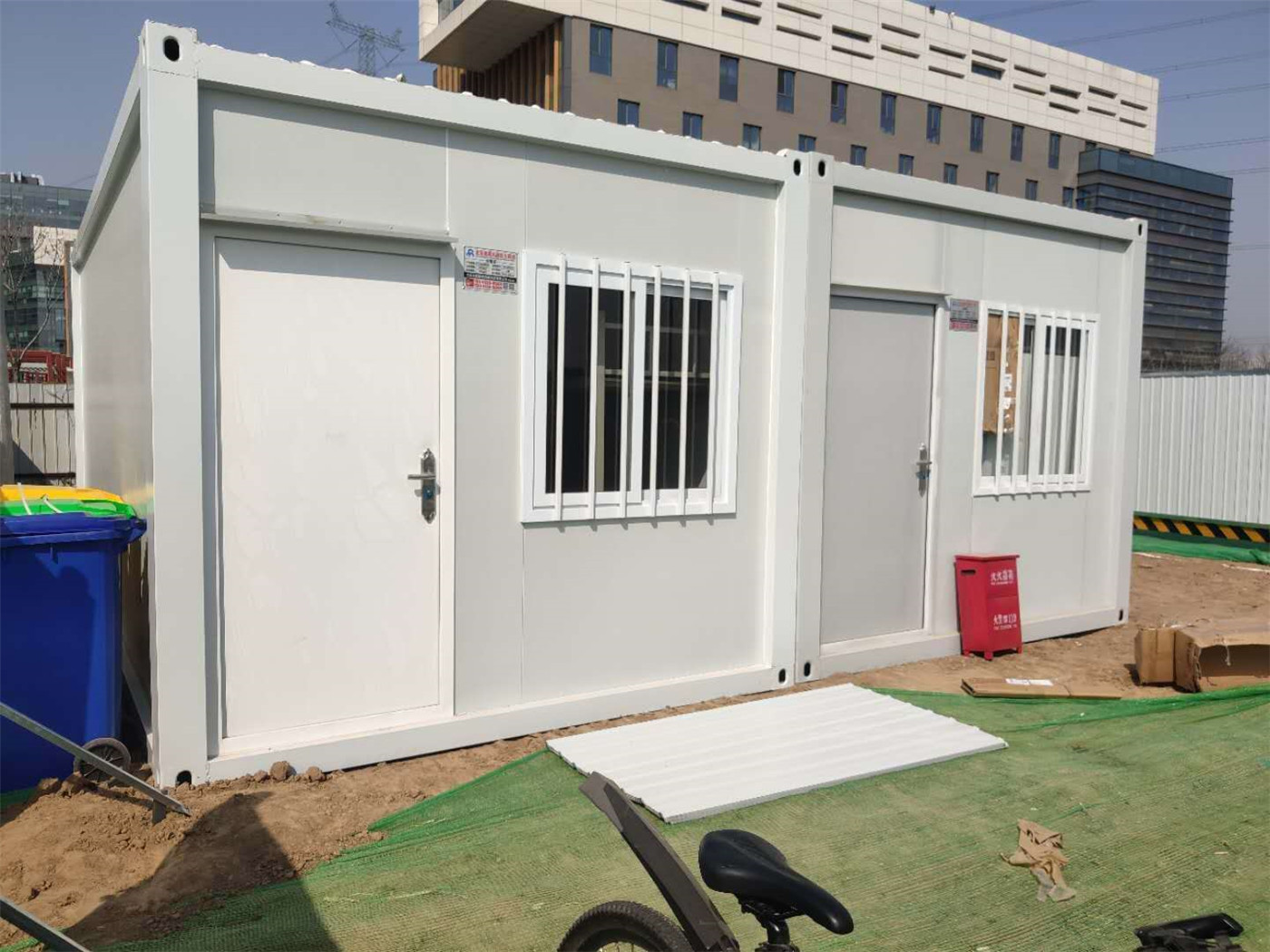 韶关住人集装箱移动板房活动房简易集装箱生产厂家