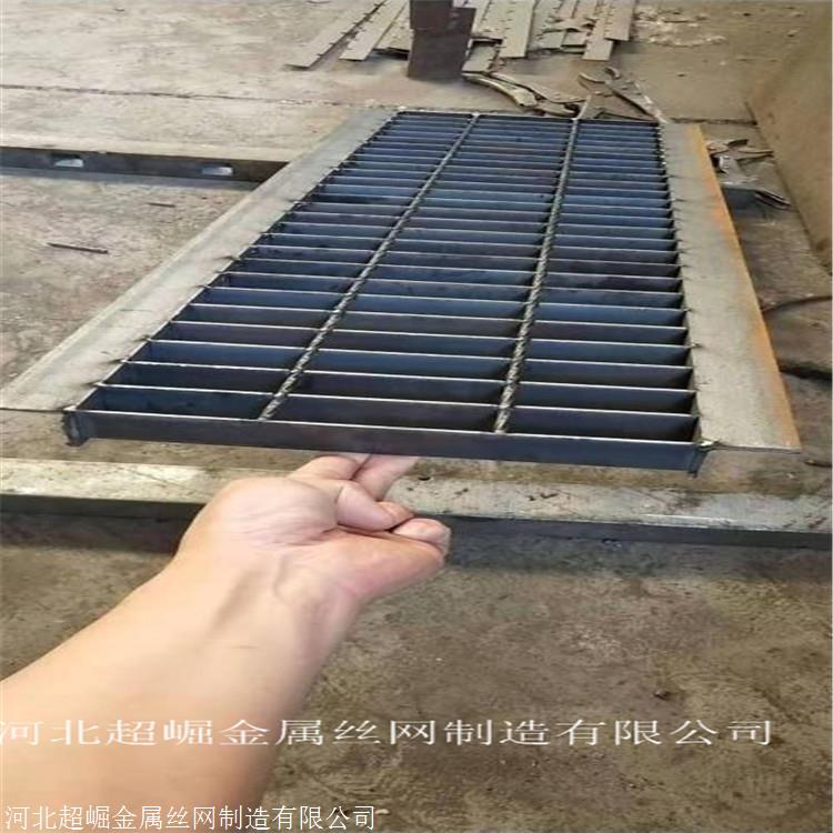 广东排水槽盖板 学校操场用格栅板价格