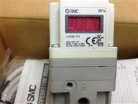 启东回收PLC触摸屏 人机界面