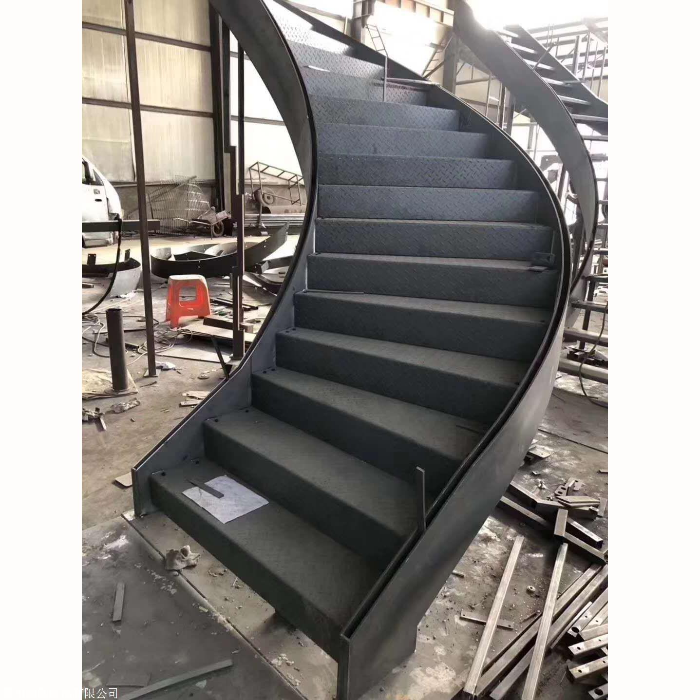 楼梯加工弧形楼梯厂家钢木楼梯设计