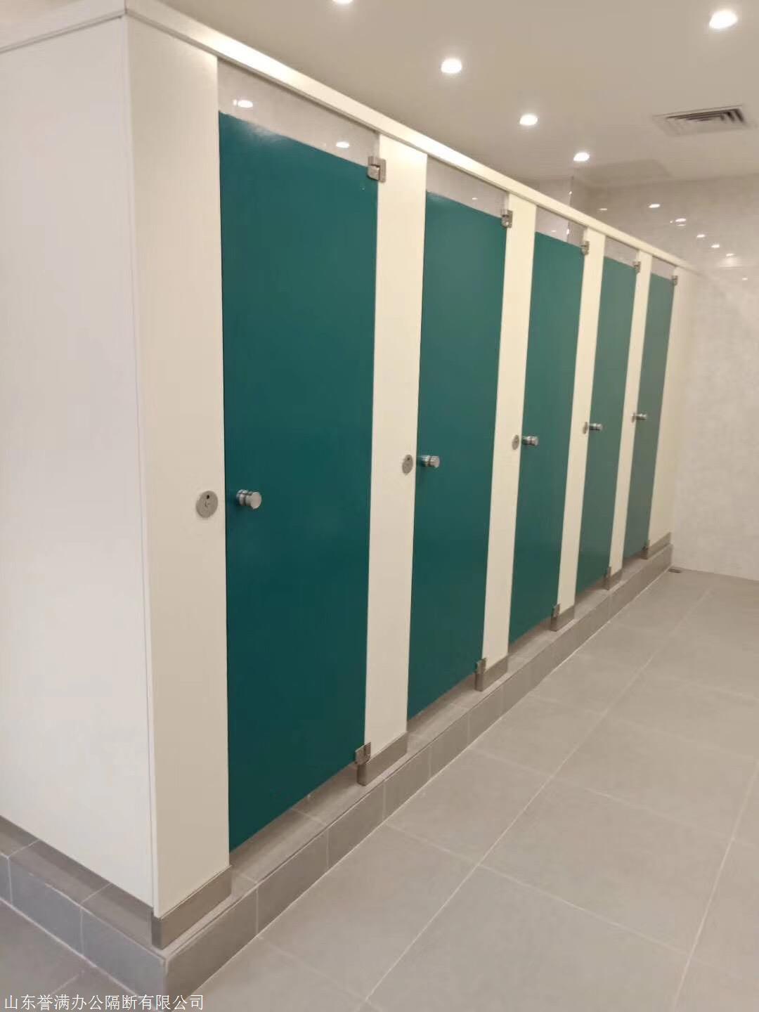 公共厕所隔断 60元 三聚氰胺板卫生间隔断尺寸 厕所隔断