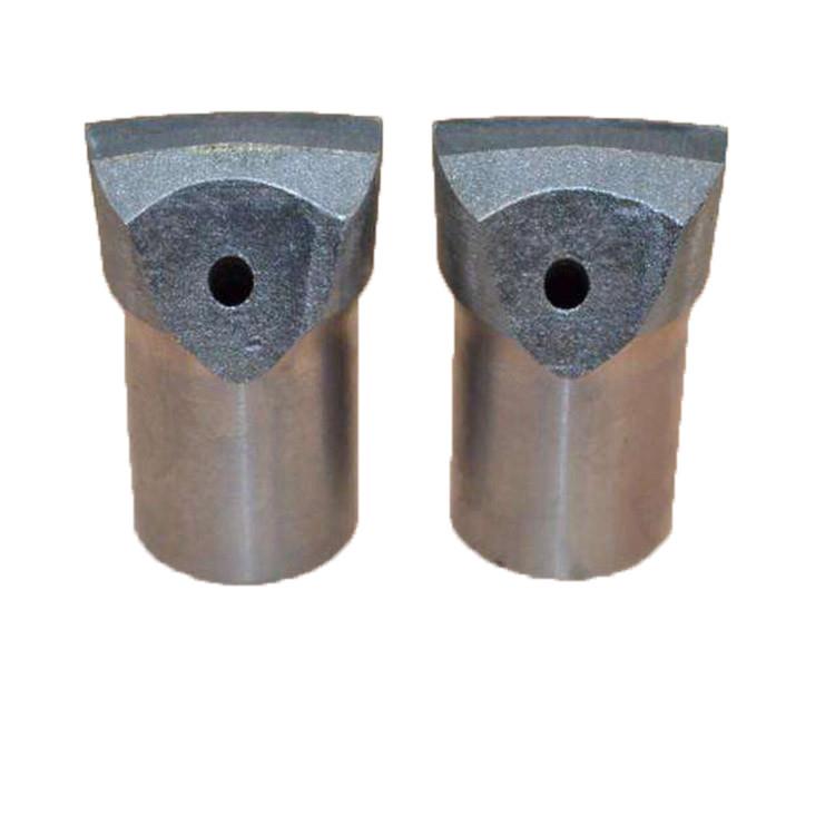 一字钻头用途:主要用在矿山开采,隧道挖掘, 工程建设项目等领域.