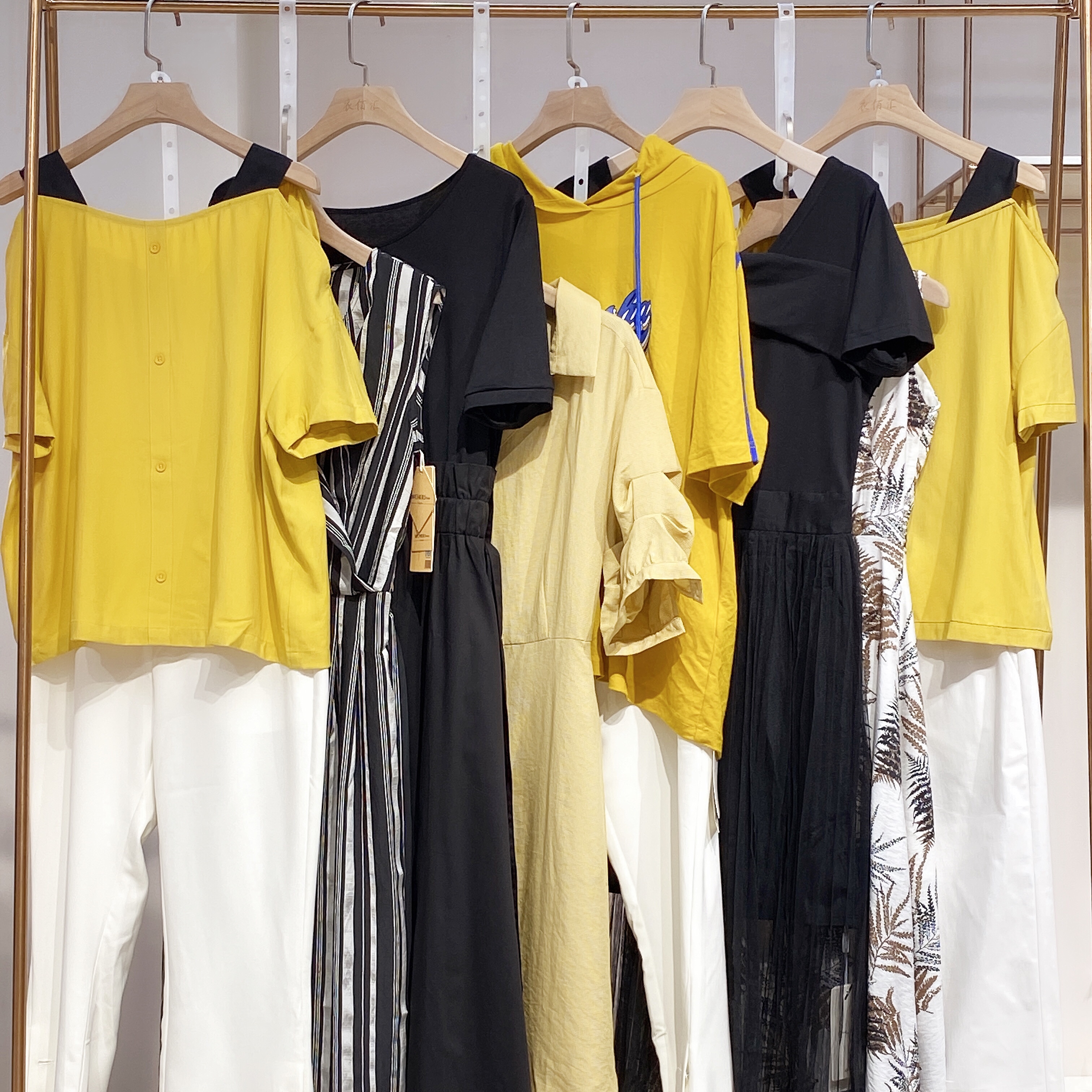 欧伊力 品牌女装折扣 便宜女装尾货批发 女装