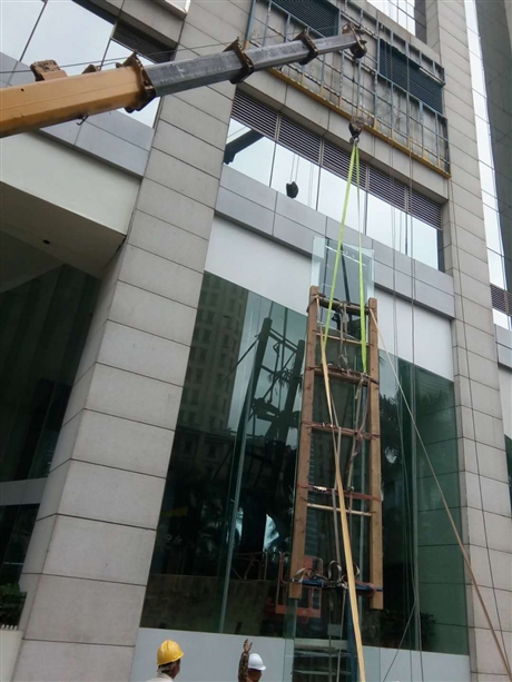 深圳玻璃幕墙拆换玻璃维修安装
