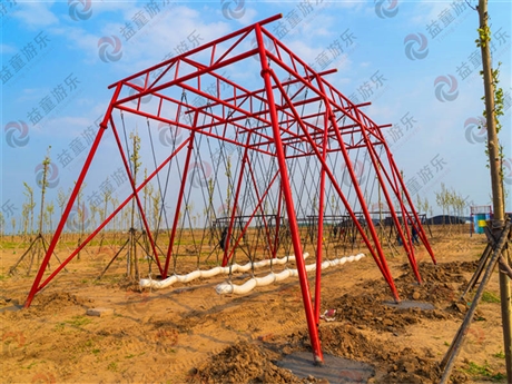 农庄网红多人秋千荡桥