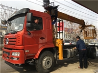 福曼8吨U型直臂吊车