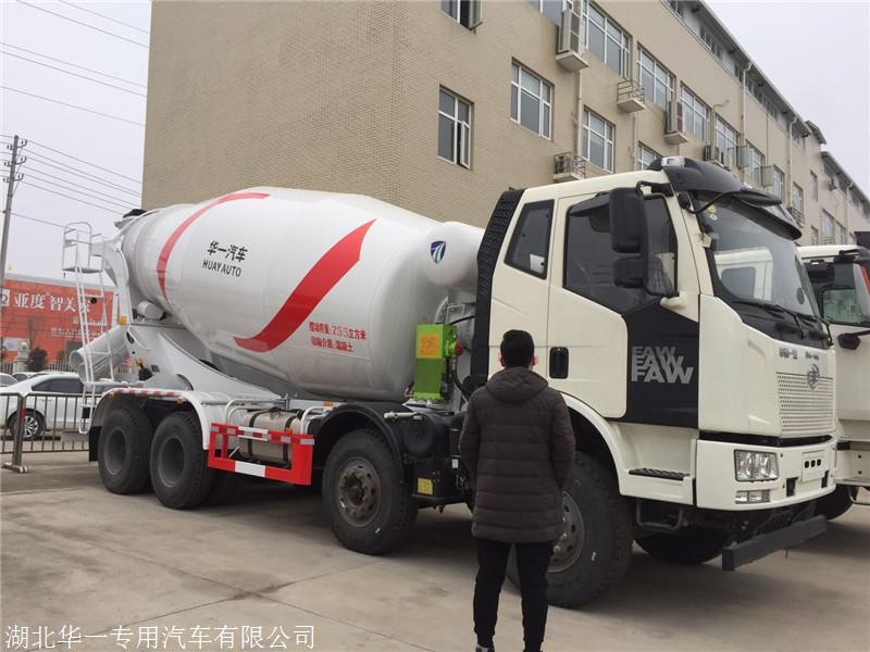 一汽解放j6l轻量化搅拌车12方搅拌车生产厂家