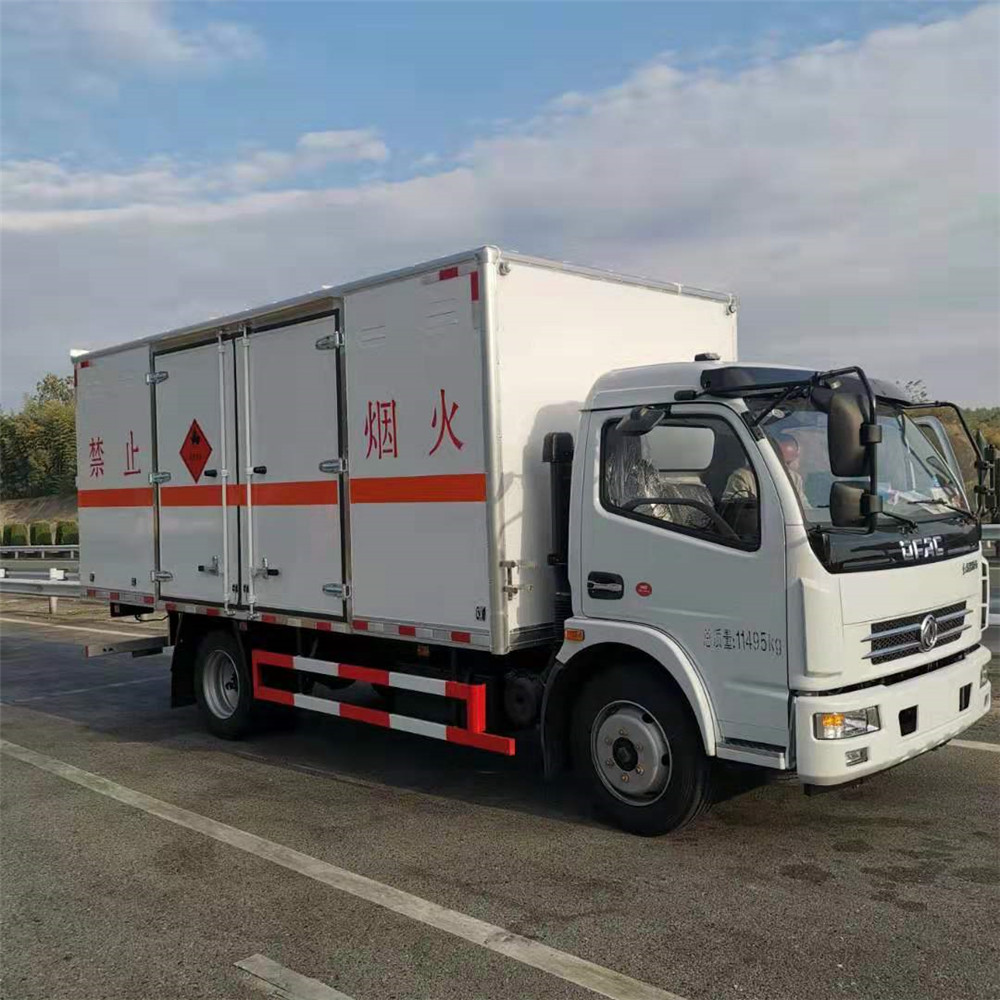 程力专用汽车股份有限公司销售九分公司 产品展厅 >危险品运输车1到9