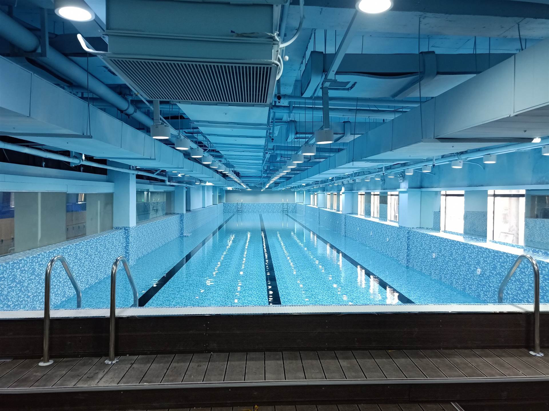 健身房泳池工程 别墅泳池设备  泳池过滤设备  泳池设备供应商