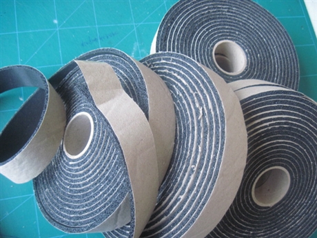 橡胶发泡条硅胶泡棉eva海绵条自粘泡棉阻燃防火