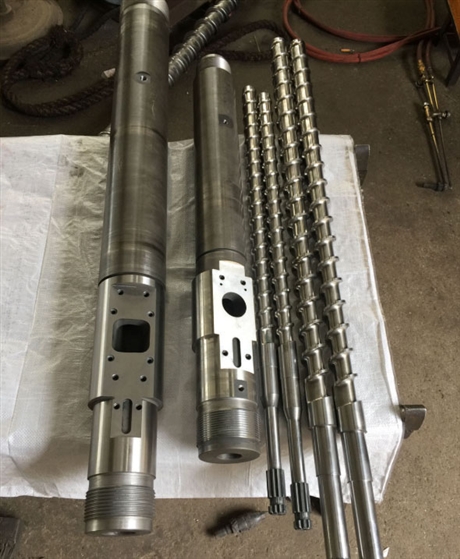 挤出机螺杆有几种注塑机螺杆材质65熔喷布机单螺杆