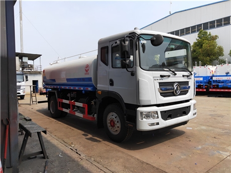 对接锅炉烧水厂-10方保温运输热水车价格说明