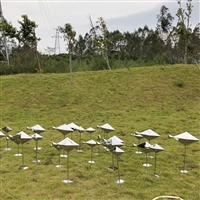 不锈钢切面鱼雕塑，镜面抽象菱形鱼不锈钢雕塑