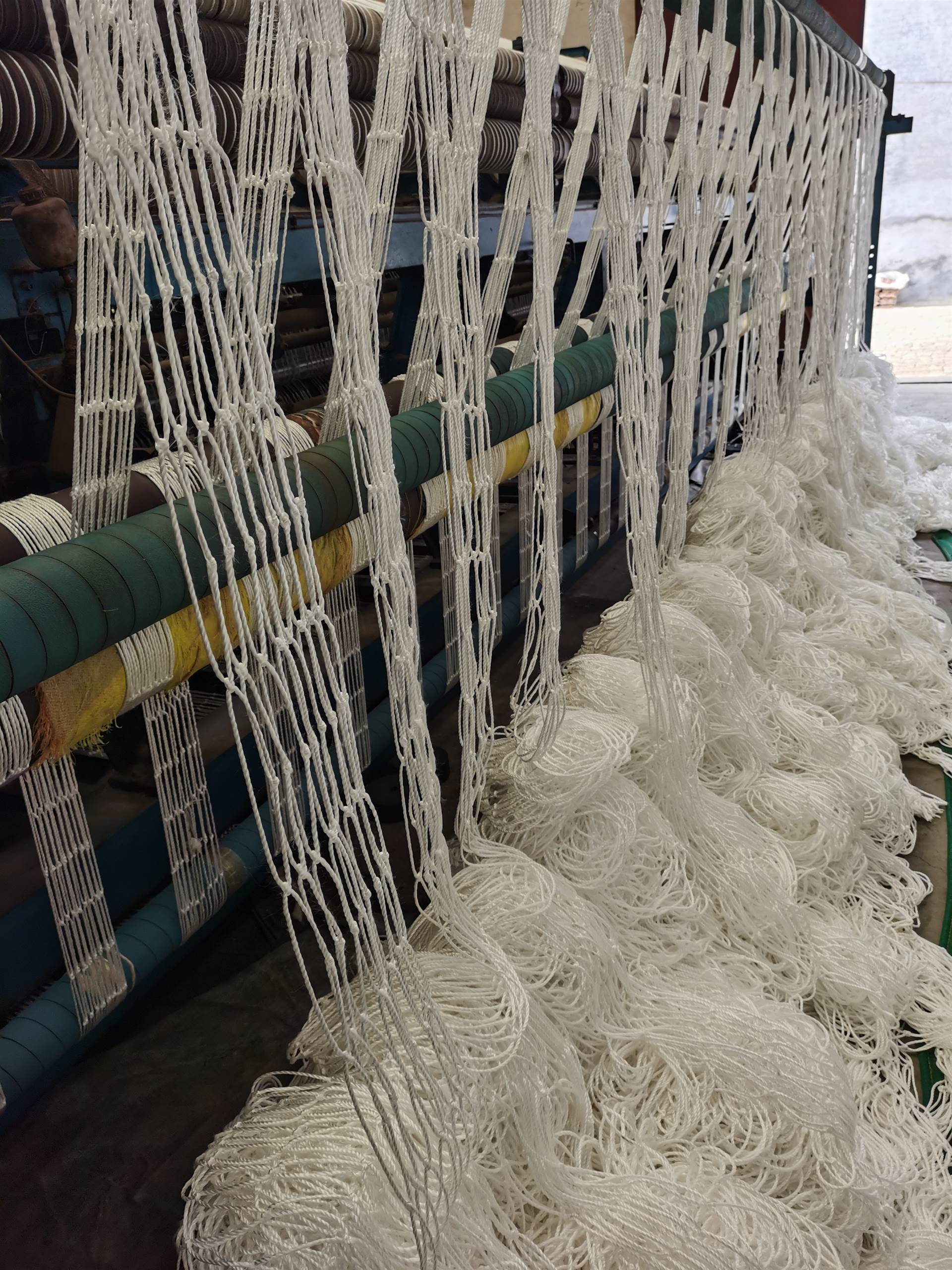 庆荣网业 优质的绳网生产厂家 安全平网 密目网