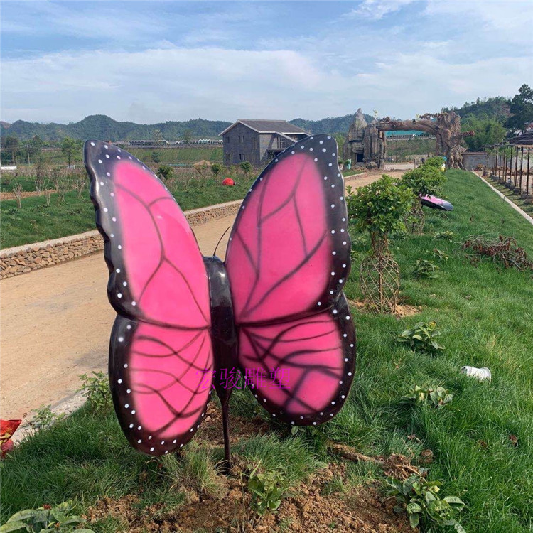 佛山玻璃钢彩蝶雕塑 花园蝴蝶雕塑摆件