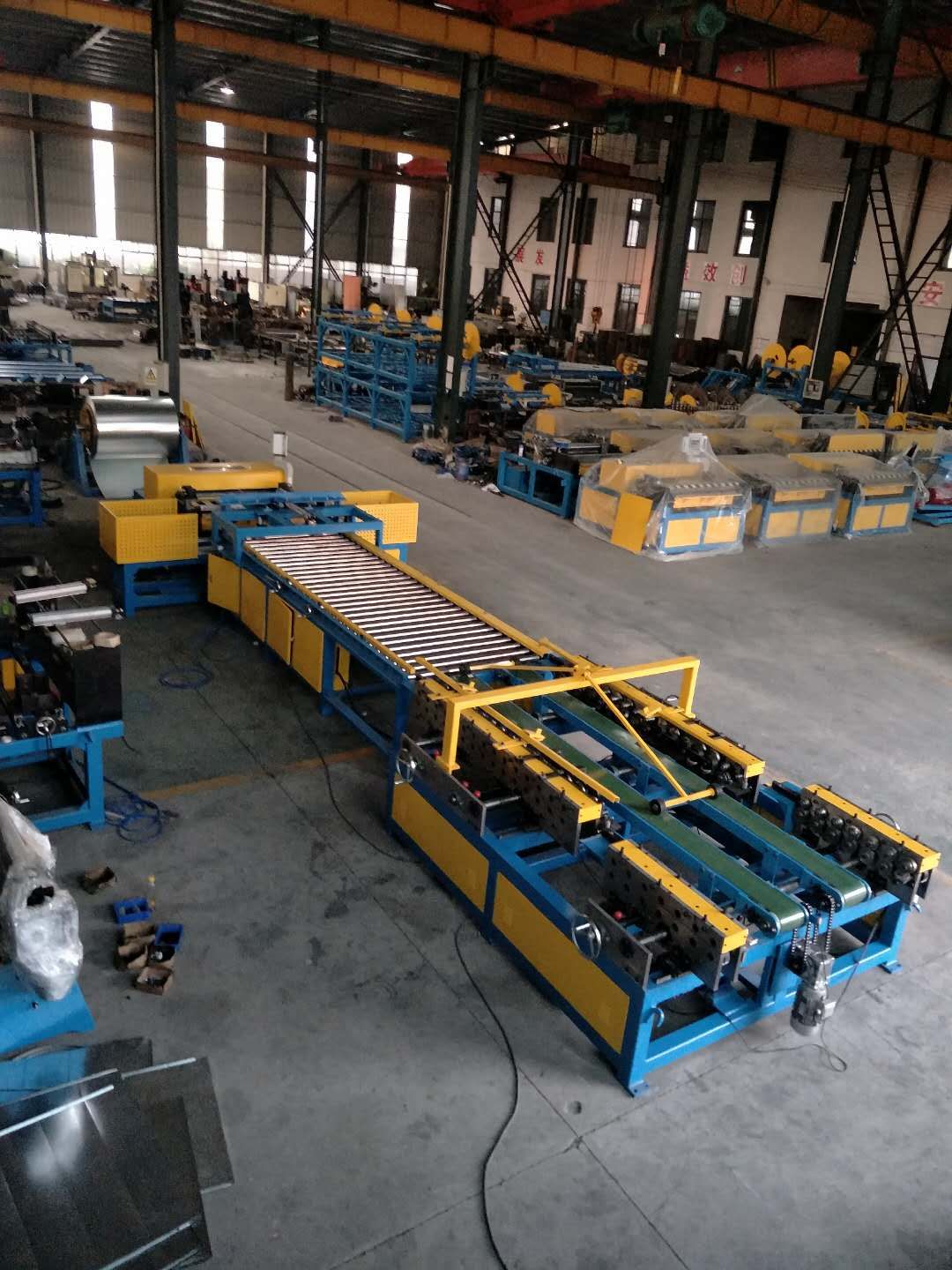 苏州风管生产线三线风管生产二线机全自动风管生产三线