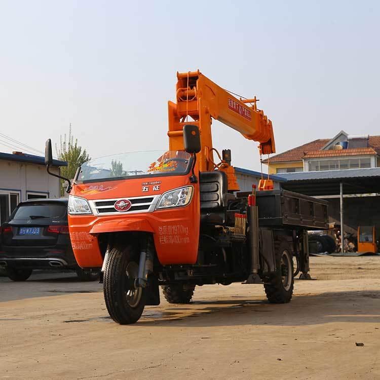 农用三轮车随车吊五征底盘三马子背背吊三轮车吊车价格