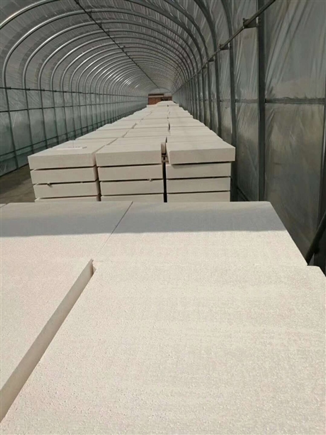 新樂市硅質(zhì)板聚合物聚苯板廠家