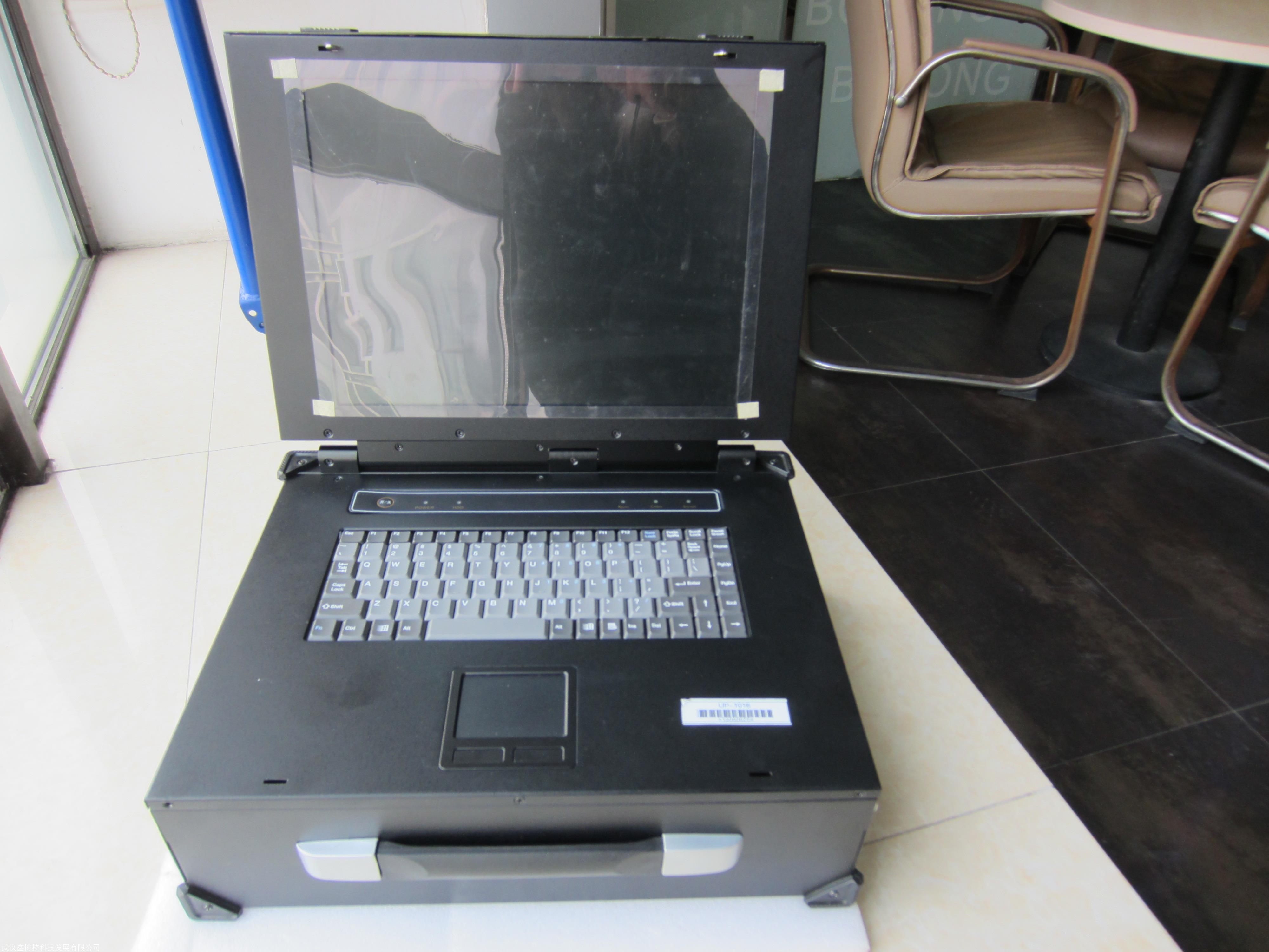 武汉鑫博控15寸工业平板电脑加固计算机