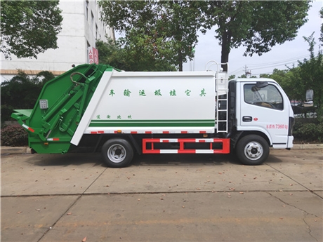 东风压缩垃圾车