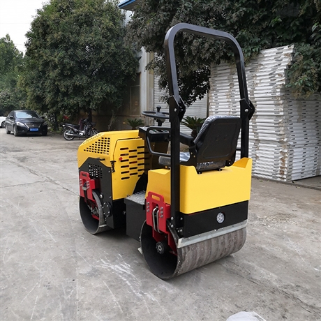 3.5吨压路机 座驾小型压路机 小型光轮压路机-搜了网