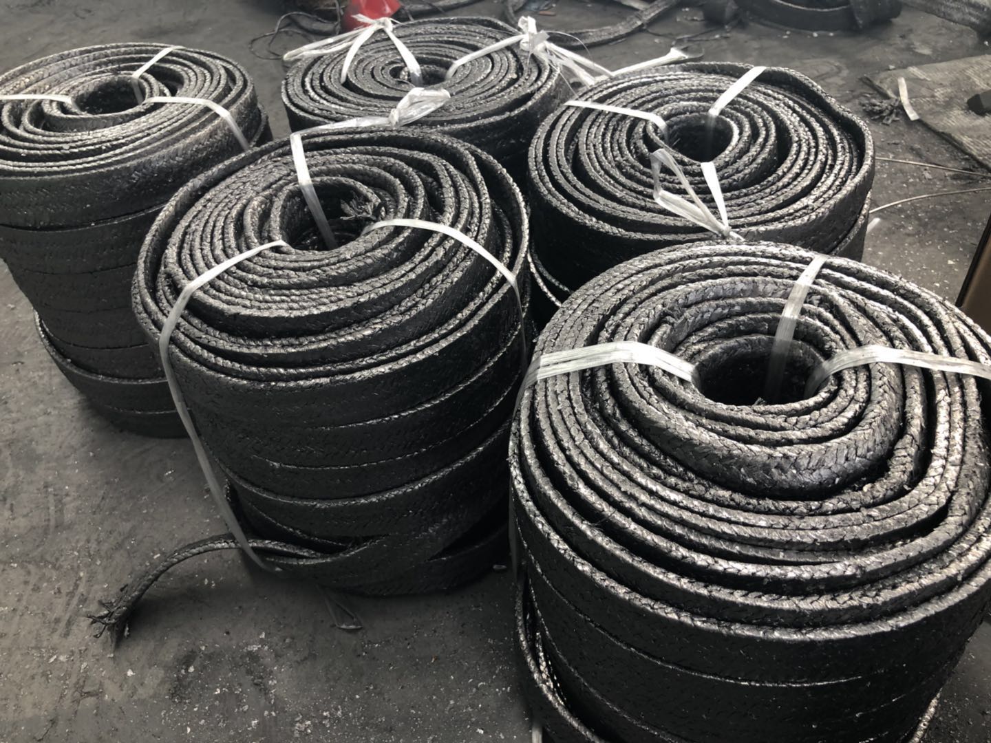 铁塔接地装置405mm石墨缆石墨基柔性接地体带